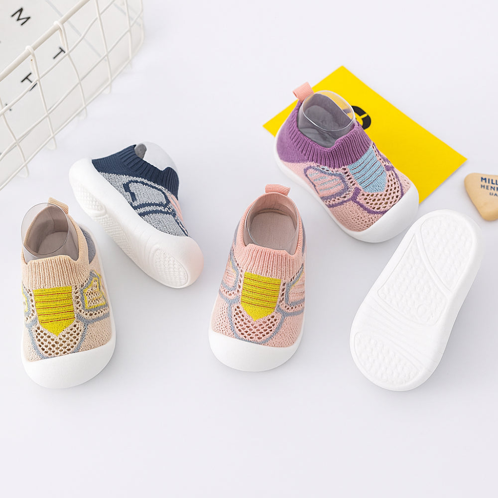 Breathable Kids Sneakers Non Slip Lightweight Comfortable Fit